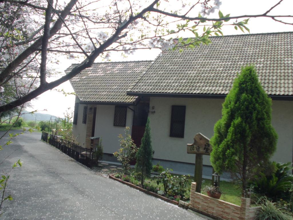 Hotel Minshuku Hoshi No Sumika Shibushi Exterior foto