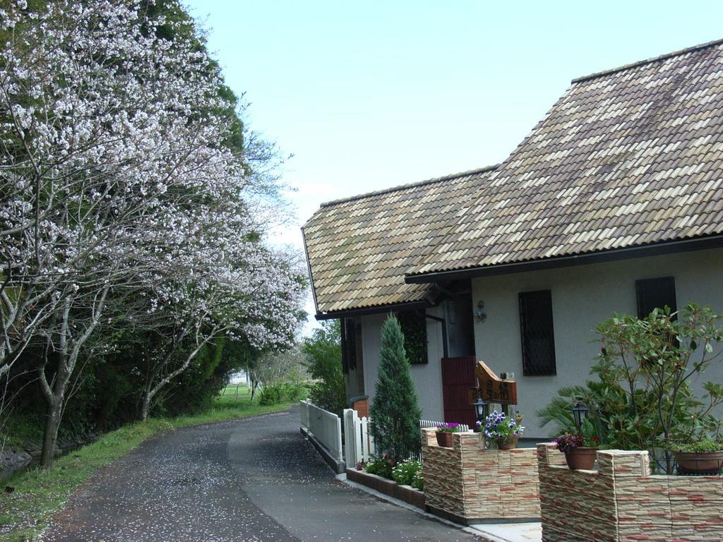 Hotel Minshuku Hoshi No Sumika Shibushi Exterior foto