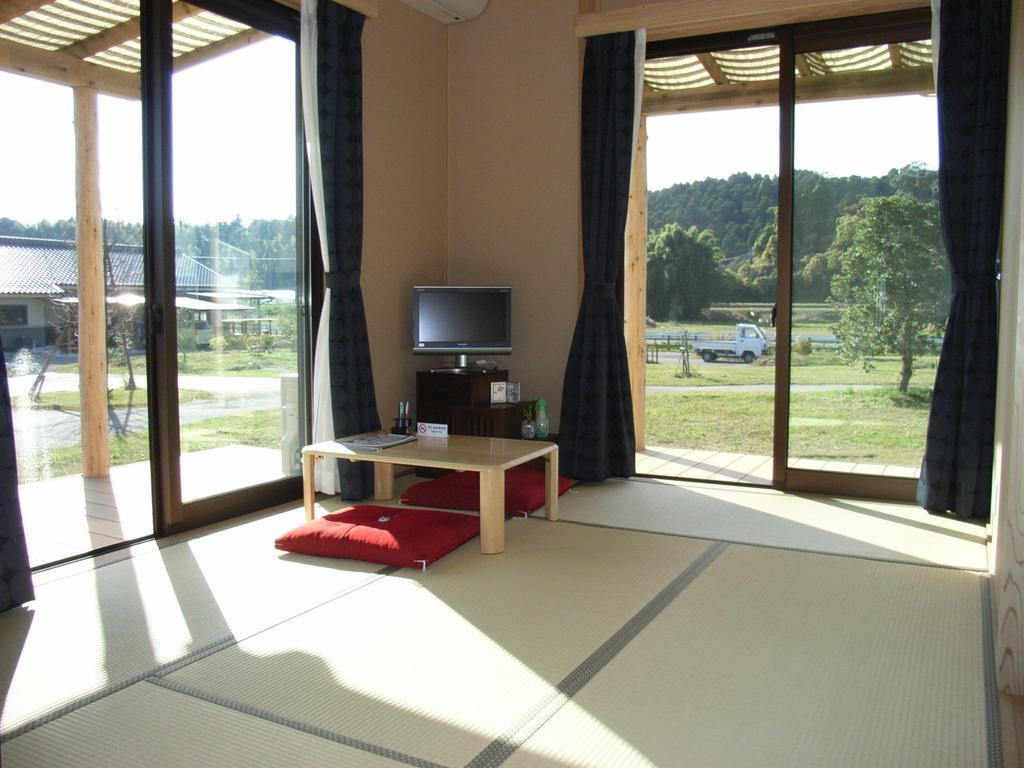 Hotel Minshuku Hoshi No Sumika Shibushi Exterior foto